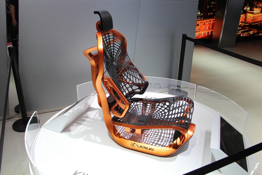 Lexus UX Concept