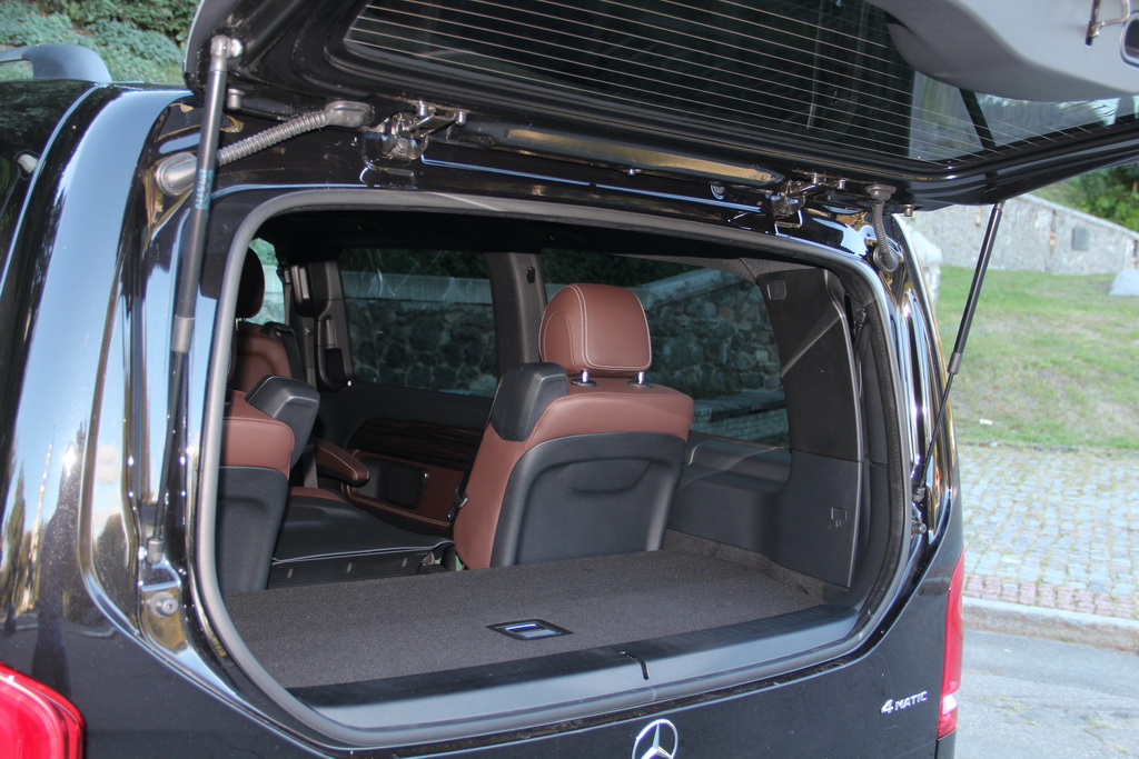 Mercedes-Benz V-Class
