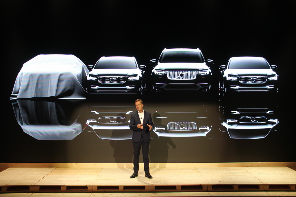 V90 Cross Country
