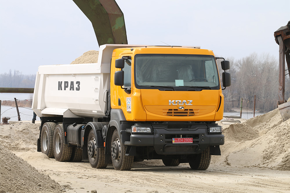 КрАЗ-7133С4 (8х4)