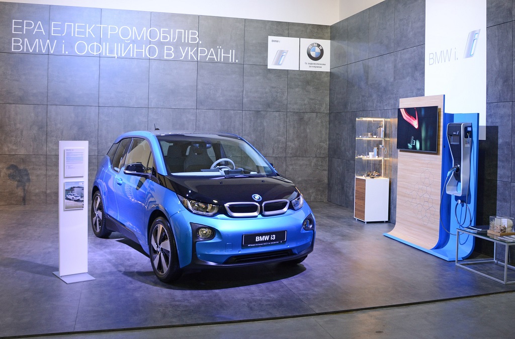 BMW – офіційний автомобіль тижня прет-а-порте Ukrainian Fashion Week