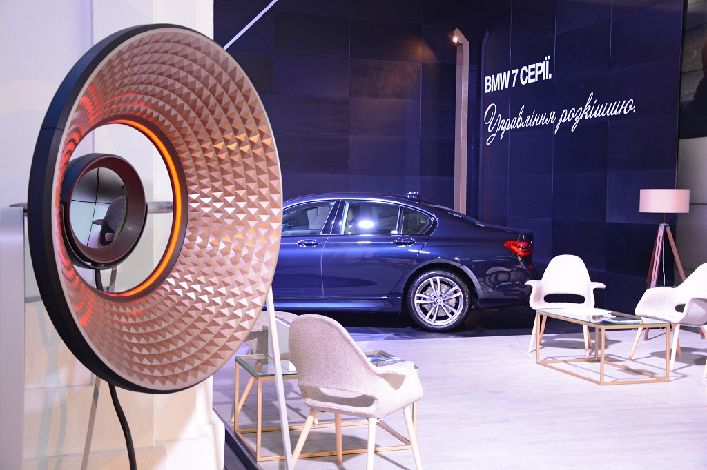 BMW - официальный автомобиль недели прет-а-порте Ukrainian Fashion Week