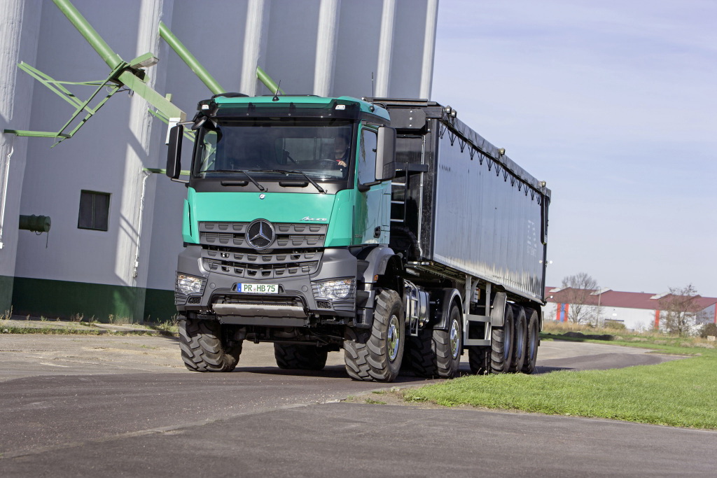 Mercedes-Benz Arocs 2051 AK 4x4