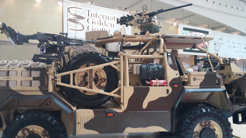 Supacat HMT 400 Desert («Пустыня»)
