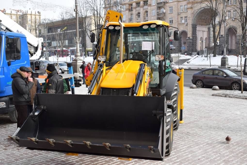 Экскаватор-погрузчик JCB 3CX