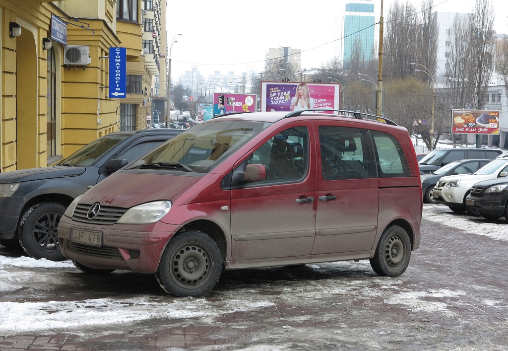 Mercedes-Benz Vaneo на литовских номерах