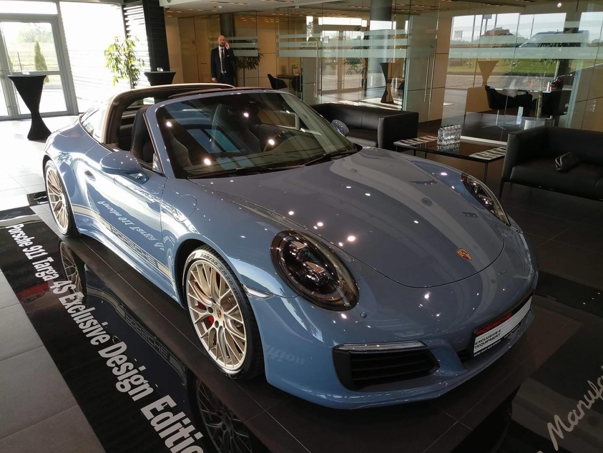 В Украине представлена эксклюзивная версия Porsche 911 Targa 