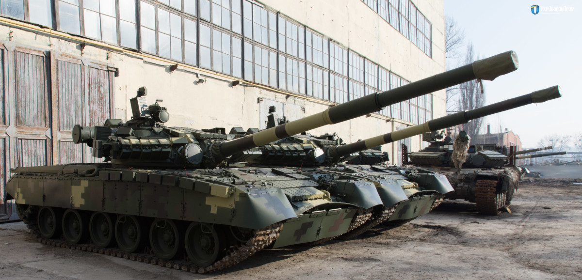 Украинские танки на Харьковском бронетанковом заводе