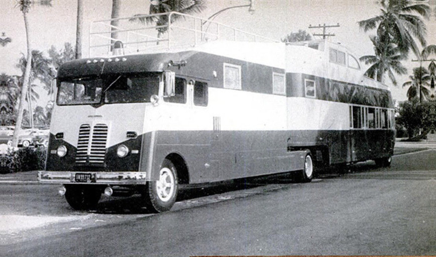 Дом на колесах Executive Flagship