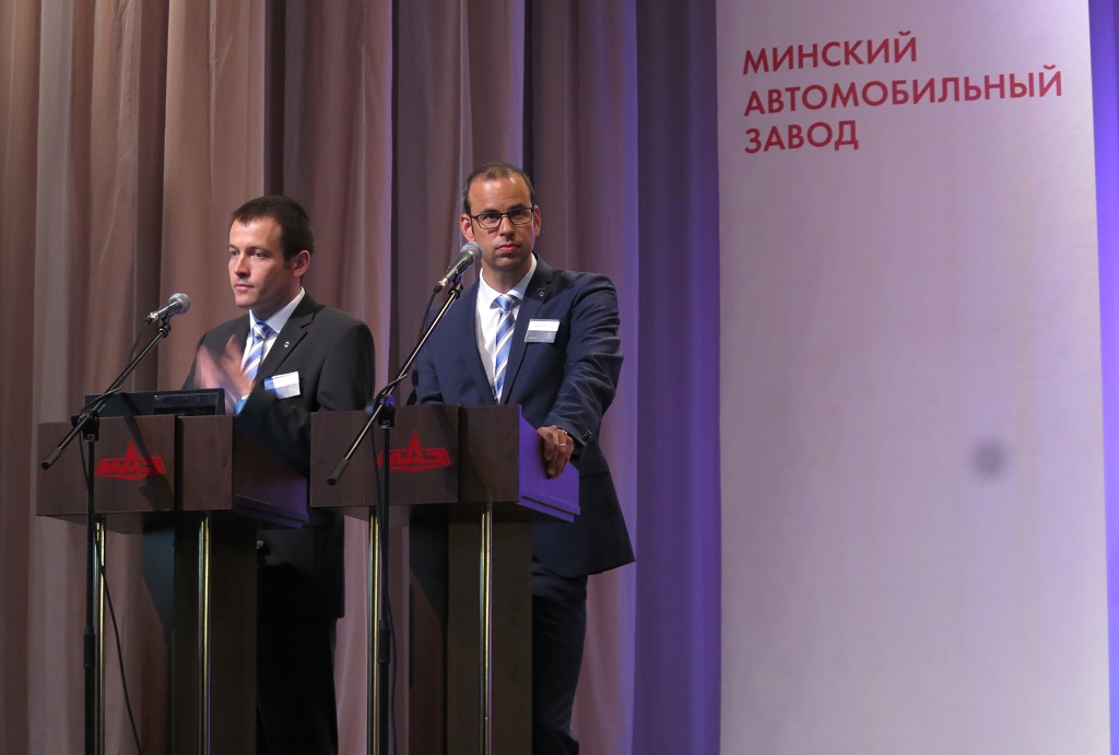 Доктор Андреас Шарфф, директор планирование продаж и продуктов Mercedes-Benz Truck Powertrain