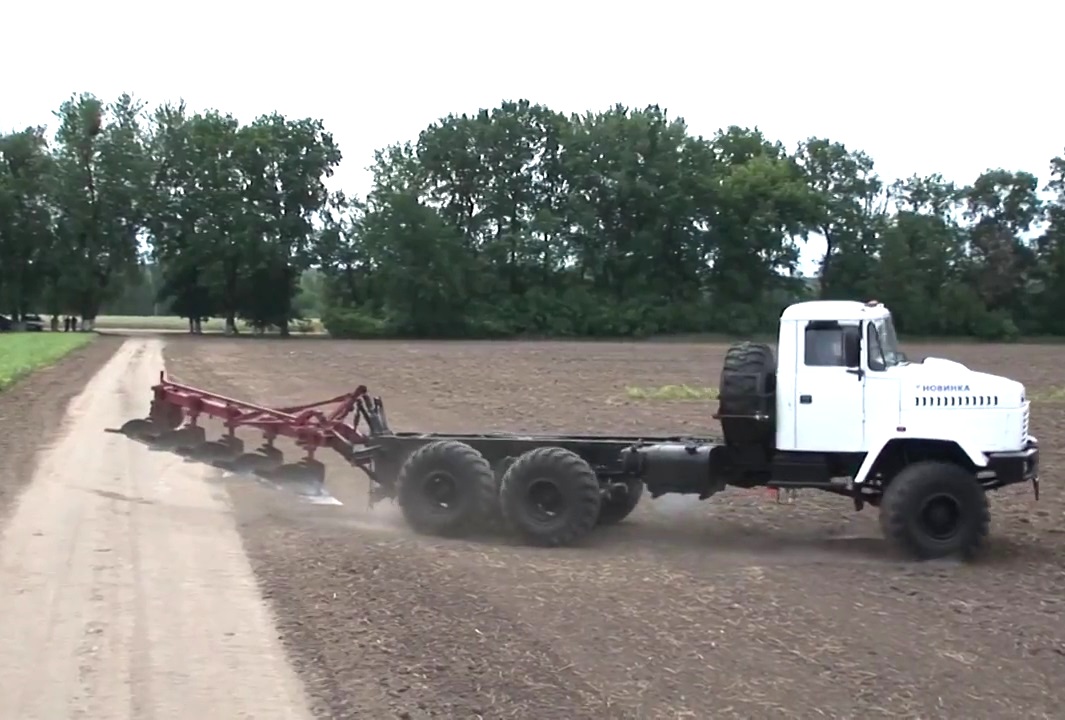 КрАЗ вместо трактора: полевые испытания МЭС-330