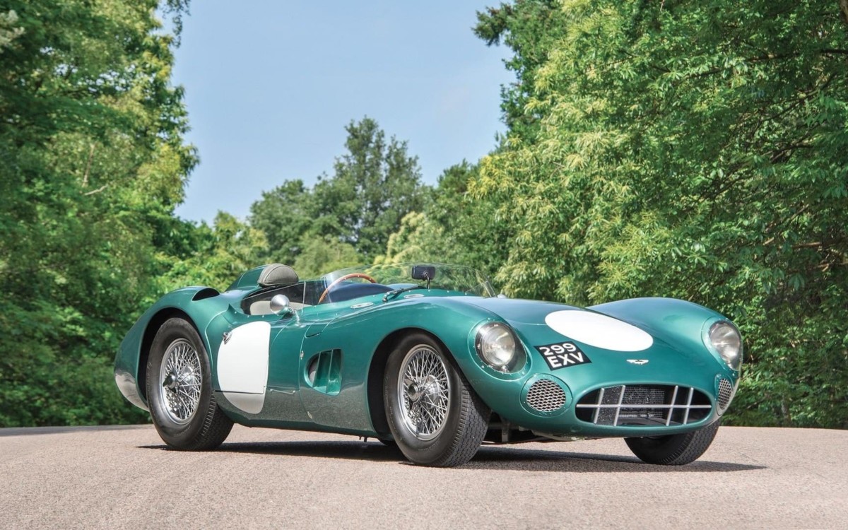 Спорткар Aston Martin DBR1 стал самым дорогим британским авто 