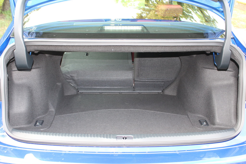 Lexus IS 200t