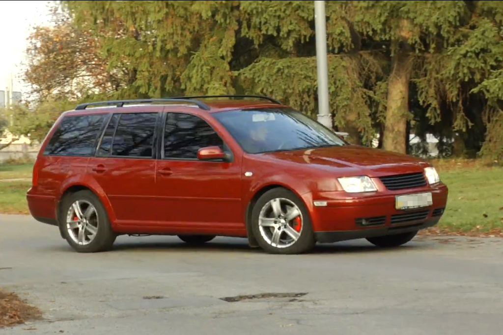 VW Bora Variant и VW Golf IV Variant