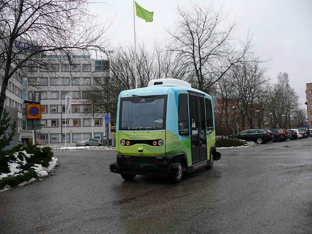 Беспилотные автобусы запустят в эксплуатацию в Швеции