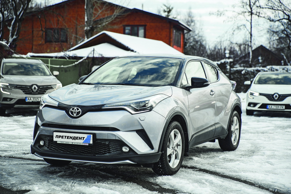 Toyota C-HR Hybrid названа лучшим городским кроссовером в Украине