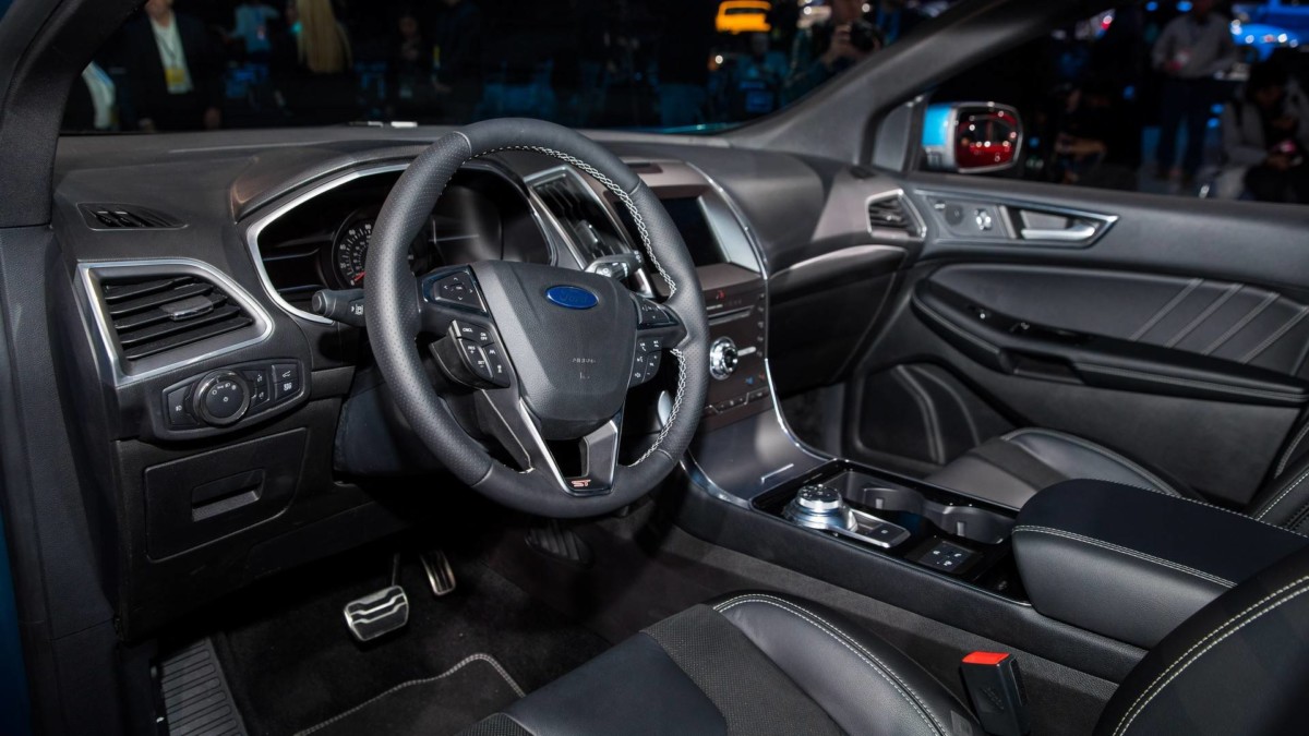 Ford Edge ST
