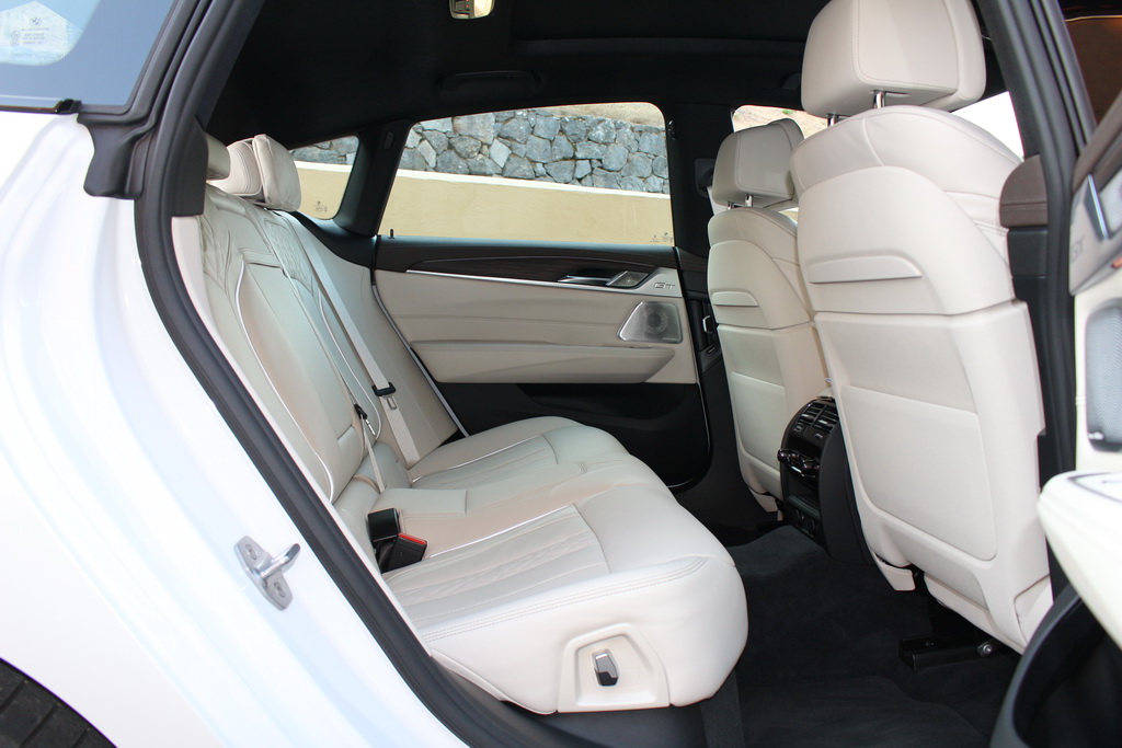 Салон BMW 6 Gran Turismo