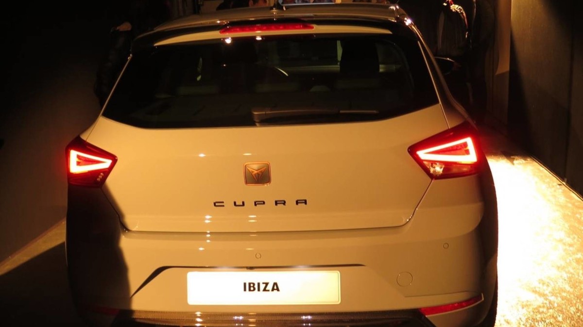 Первые фото новой Cupra Ibiza от SEAT