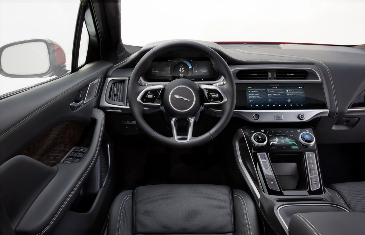 Jaguar I-Pace 2019: все подробности первого электромобиля Ягуар