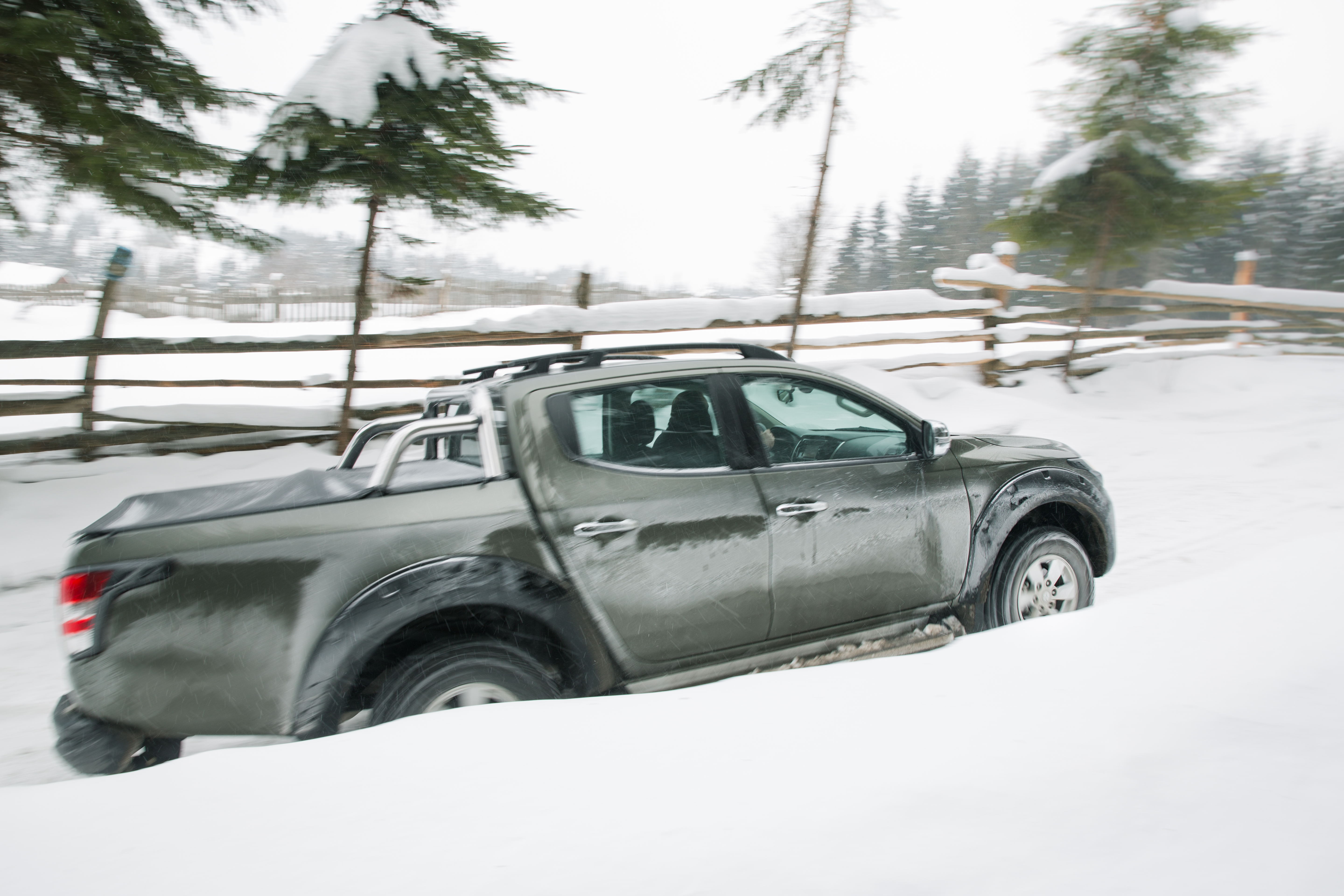 Mitsubishi L200