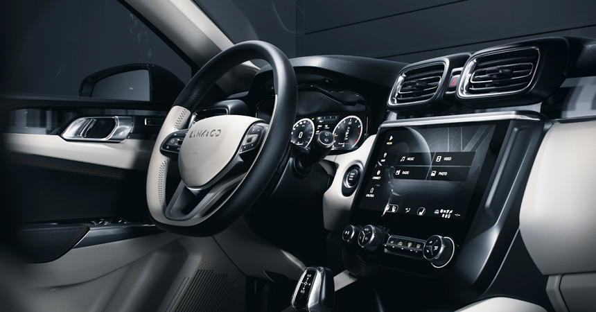 Lynk&Co 01