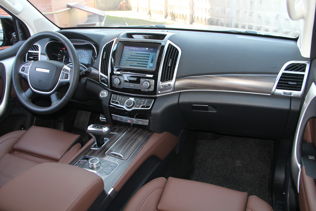 Интерьер Haval H9