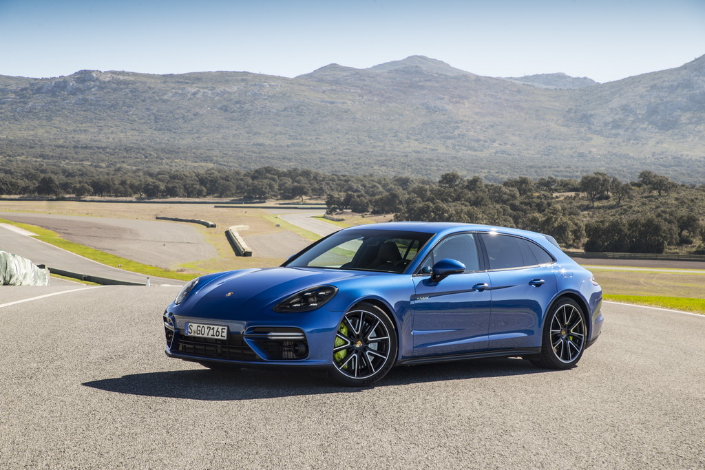 Внешность Porsche Panamera Sport Turismo