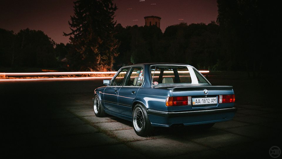 В Украине продают яркий седан BMW с тюнингом