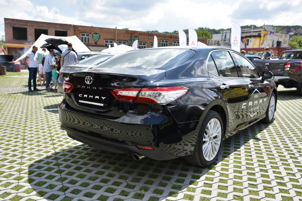 Toyota Camry