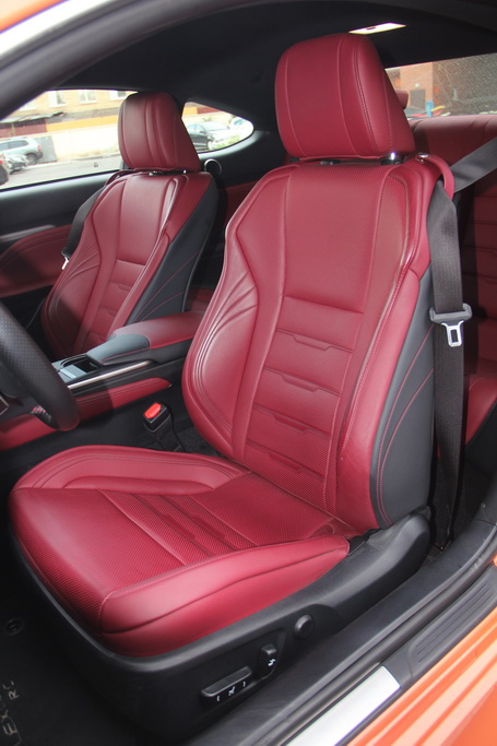 Водительское кресло Lexus RC 200t