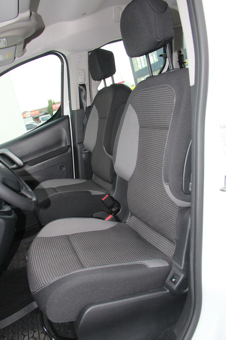 Сиденье Peugeot Partner Tepee 4x4