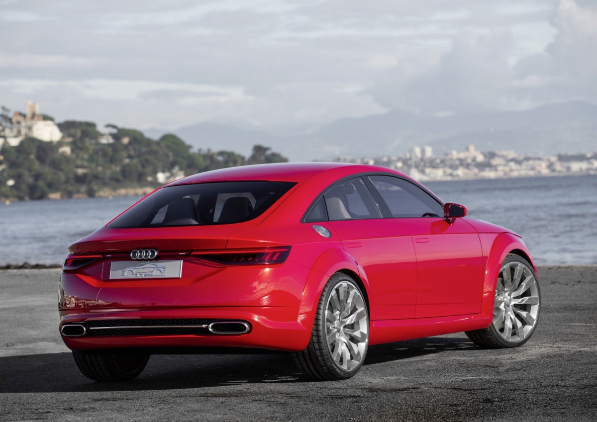 Новая Audi TT 2020: пять дверей и гибридная установка