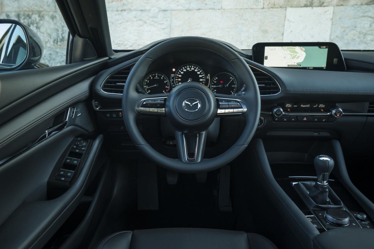 Cijene i specifikacije Mazda 3 (2019-2020). Mazda3 hatchback (BP) specifikacije i pregledajte fotografijama.