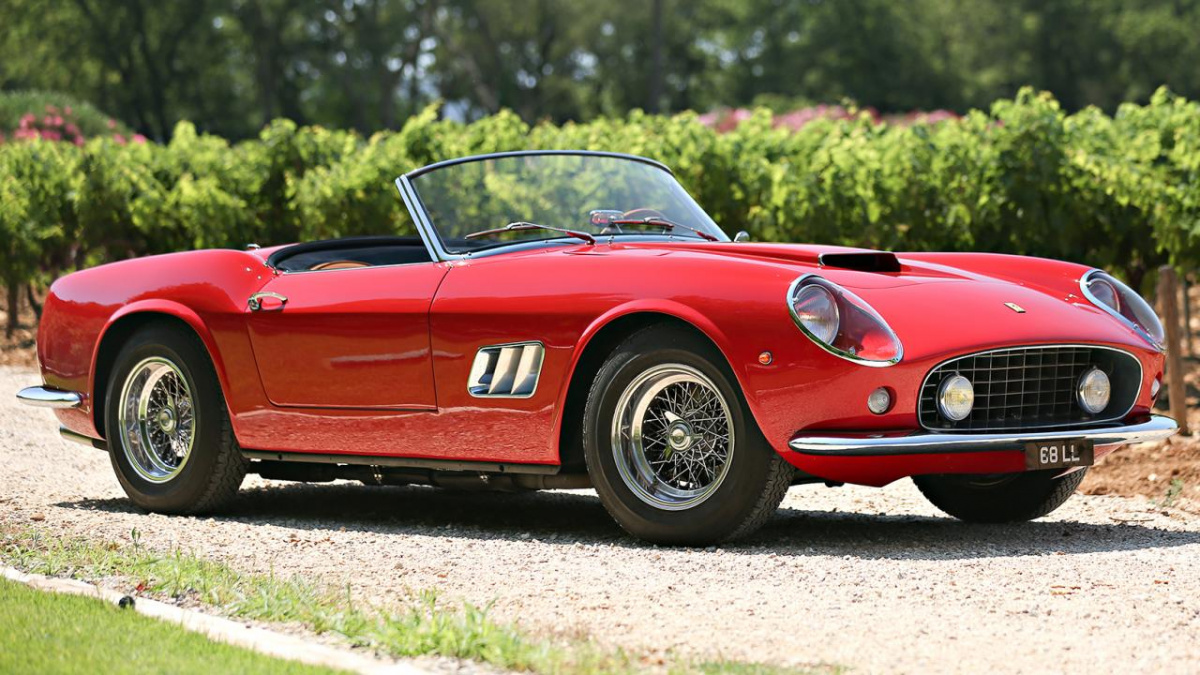 Ferrari Spider California