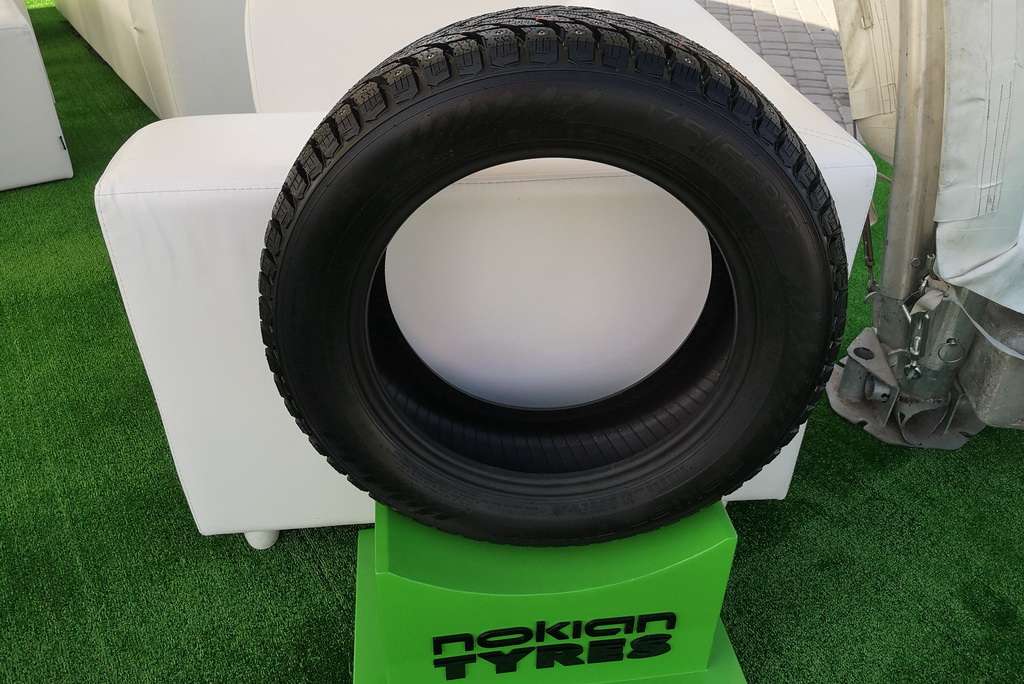Nokian Tyres Hakkapeliitta 9