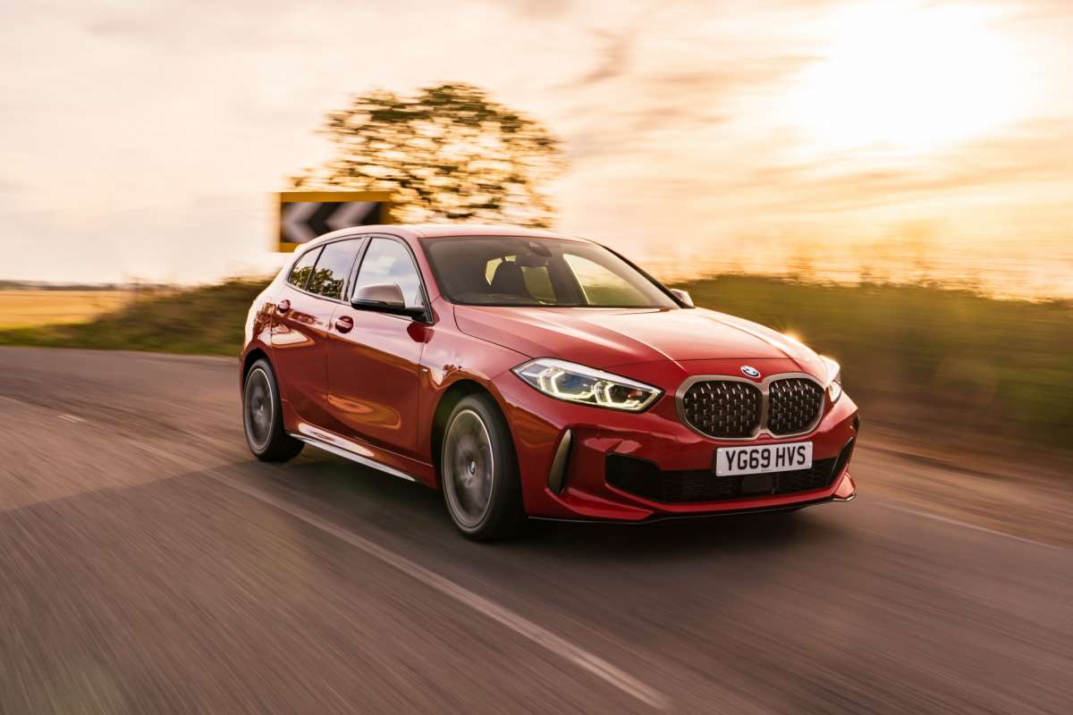 2aec298c 2019 bmw 1 series uk 77 Економічні новини