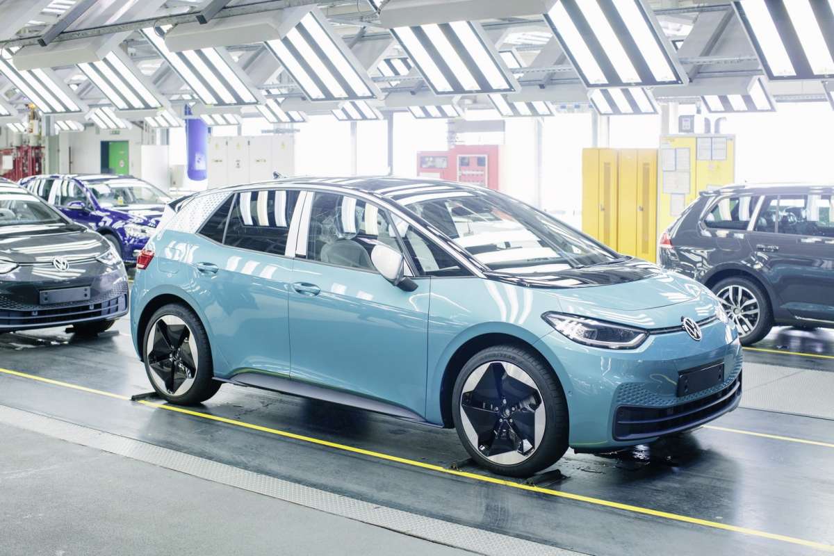 Новейший электромобиль VW отправился рвать рынок