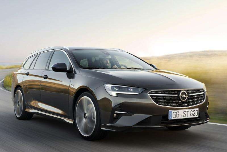 Opel Insignia 2020: свежее лицо и новые опции